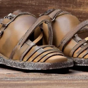 Read more about the article Birkenstock Holding plc ( NYSE : BIRK ) Receives $62 . 23 Average Price Target from Brokerages.