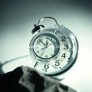 Read more about the article Expert alert: backward clocks wreak havoc on skin health!